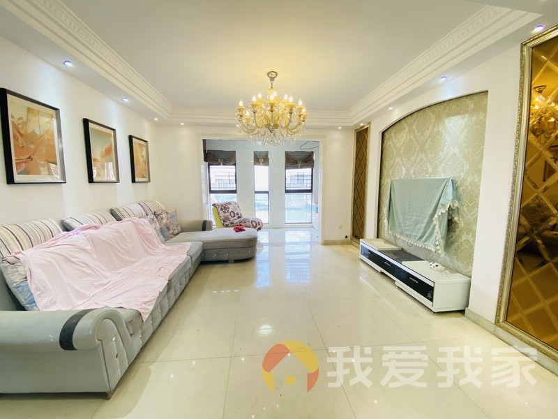 南昌我爱我家正荣大湖之都天镜 南北通透，采光好 装修好，环镜优美 近地铁 视野好，诚心出售