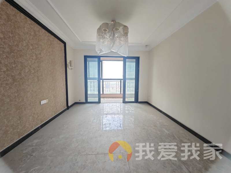 南昌我爱我家恒大御景 南北通透，采光好 装修好，环镜优美 视野好，诚心出售
