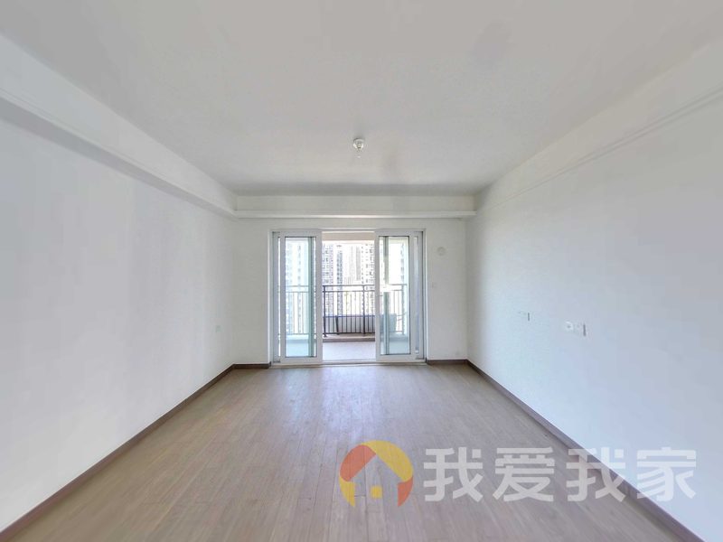 南昌我爱我家联发万科海上明月 南北通透，采光好 装修好，环镜优美 中间楼层