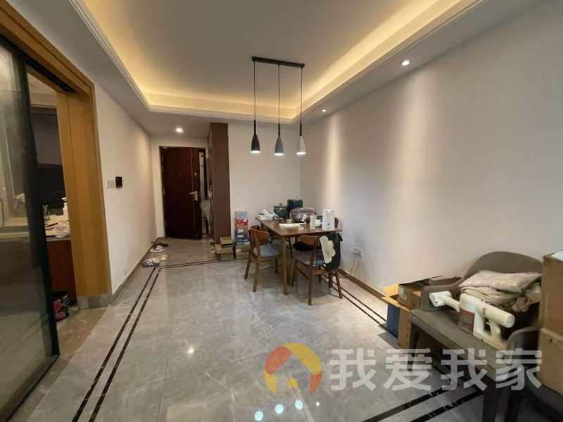 南昌我爱我家融创翰江府（万达文化旅游城G区） 南北通透，采光好 装修好，环镜优美 近地铁 周边匹套完善，，出行方便