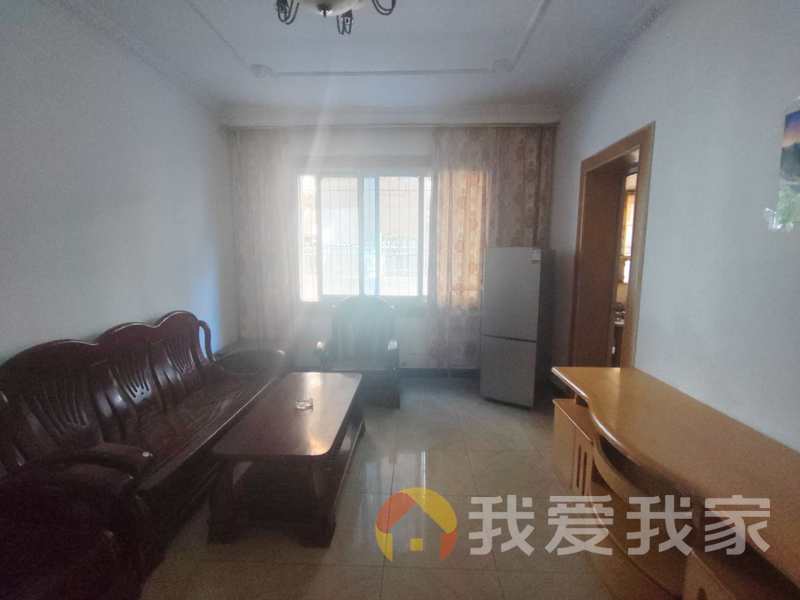 南昌我爱我家井冈山大道701号自来水公司宿舍 南北通透，采光好 周边匹套完善，，出行方便