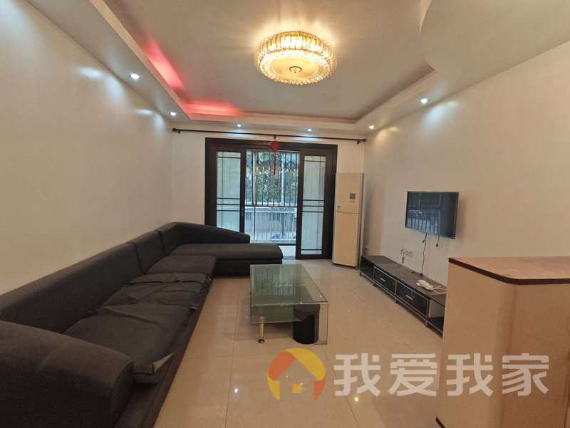 南昌我爱我家梦里水乡山花庭 南北通透，采光好 装修好，环镜优美 周边匹套完善，，出行方便