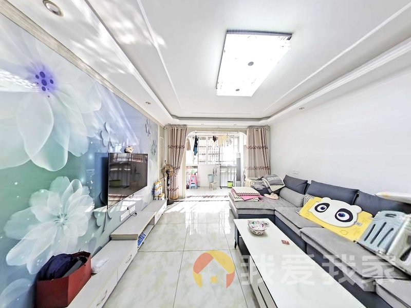 南昌我爱我家城市溪地 南北通透，采光好 装修好，环镜优美 视野好，诚心出售