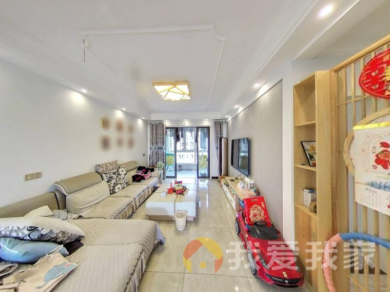 南昌我爱我家绿地未来城 南北通透，采光好 装修好，环镜优美 视野好，诚心出售