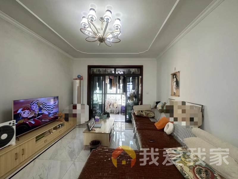 南昌我爱我家绿地外滩公馆 南北通透，采光好 装修好，环镜优美 近地铁 中间楼层