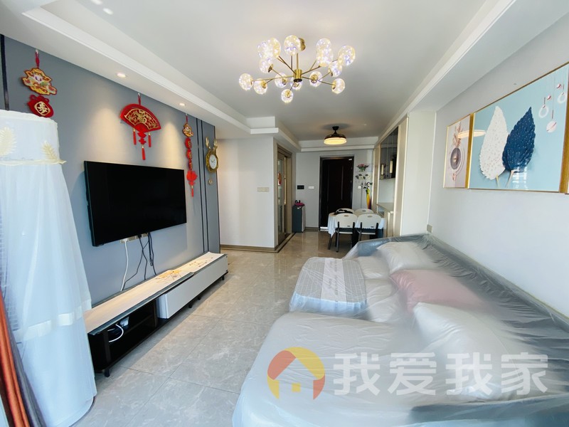 南昌我爱我家正荣悦澜湾 南北通透，采光好 装修好，环镜优美 视野好，诚心出售