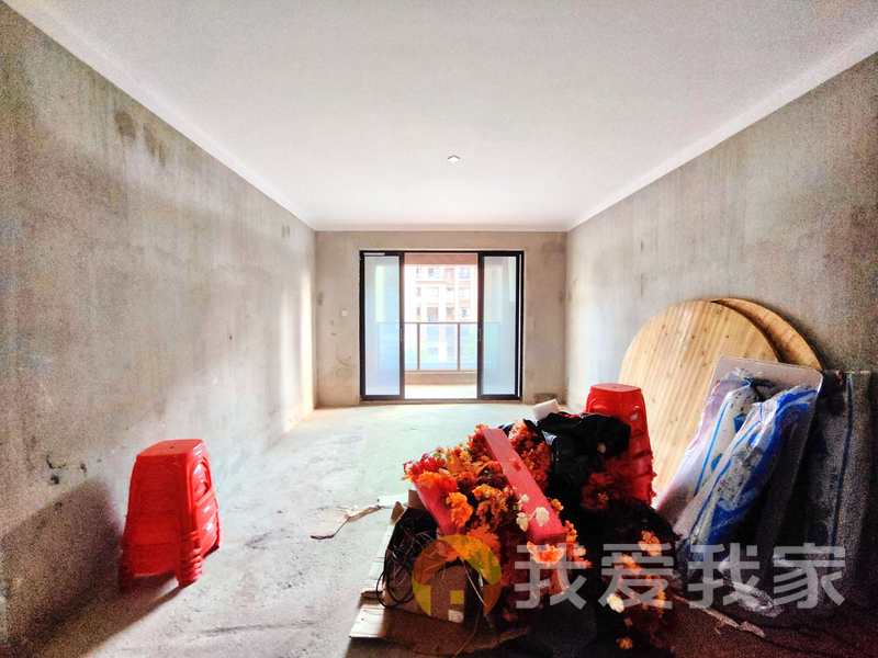 南昌我爱我家新力琥珀园二期 南北通透，采光好 视野好，诚心出售