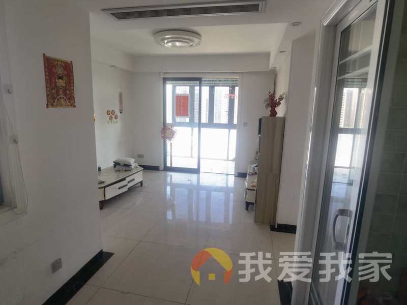 南昌我爱我家天使水榭湾南区 南北通透，采光好 装修好，环镜优美 近地铁 中间楼层
