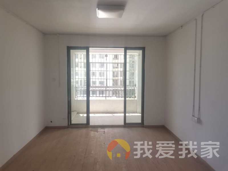 南昌我爱我家海亮尊园 南北通透，采光好 装修好，环镜优美 周边匹套完善，，出行方便