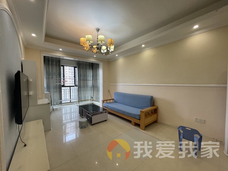 南昌我爱我家绿地玫瑰城 南北通透，采光好 装修好，环镜优美 中间楼层