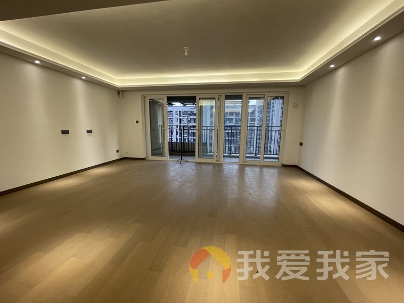 南昌我爱我家万科海上明月大平层，南北通透业主诚售未住低于市场50个