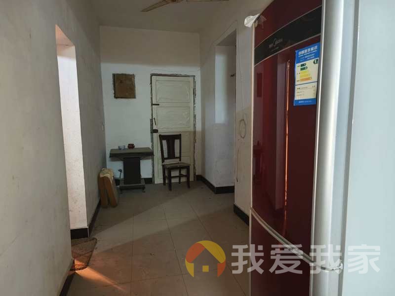 南昌我爱我家文教路124号二建宿舍 南北通透，采光好 近地铁 周边匹套完善，，出行方便