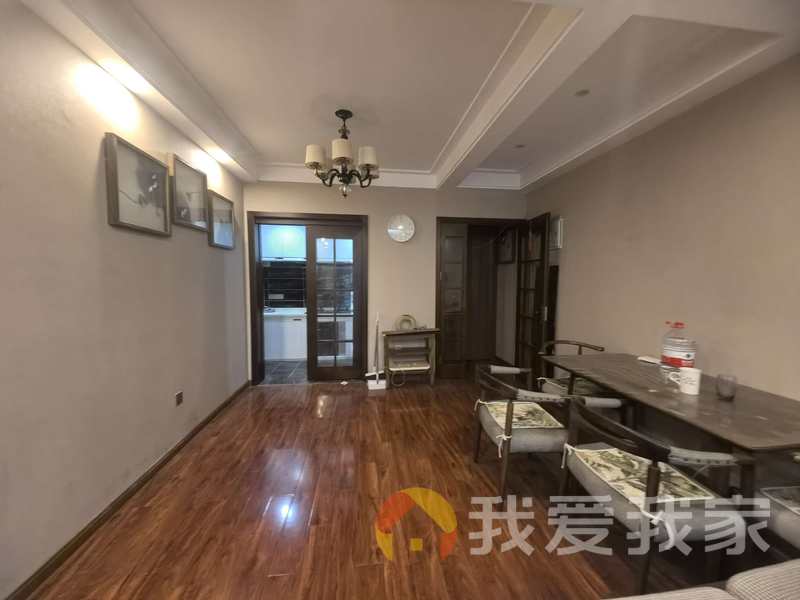 南昌我爱我家青云明珠 南北通透，采光好 装修好，环镜优美 近地铁 周边匹套完善，，出行方便