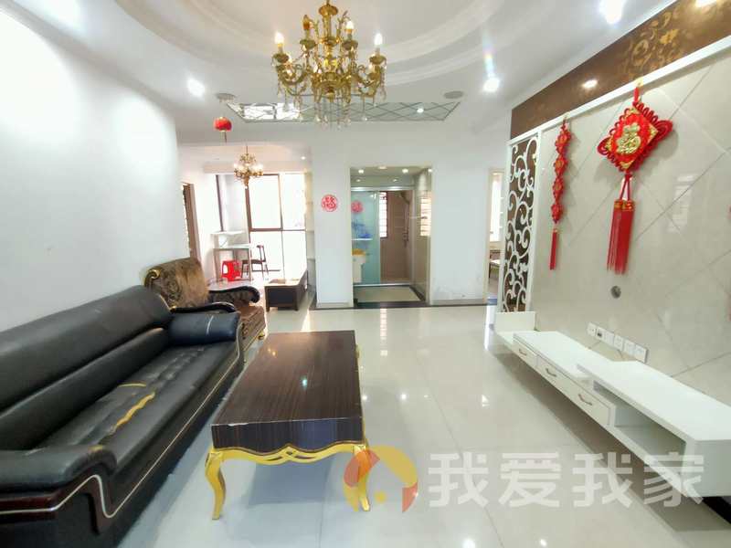 南昌我爱我家联泰香域滨江 南北通透，采光好 装修好，环镜优美 近地铁 中间楼层