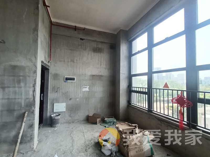 南昌我爱我家鸿海溪园 南北通透，采光好 周边匹套完善，，出行方便
