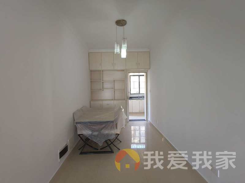 南昌我爱我家马德里风情 南北通透，采光好 装修好，环镜优美 中间楼层