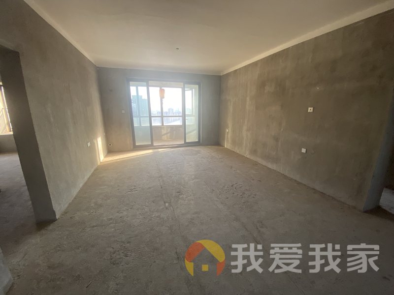 南昌我爱我家明园九龙湾 南北通透，采光好 近地铁 视野好，诚心出售