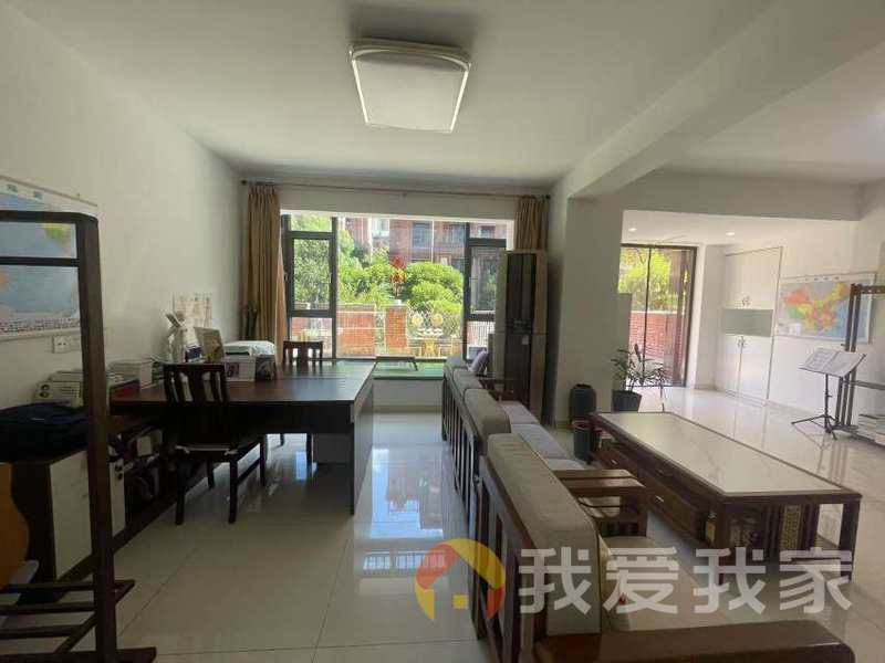 南昌我爱我家绿地国际博览城真洋房一楼，买一层送两层，再送车位和花园