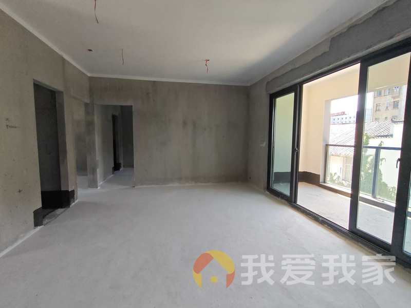 南昌我爱我家孺子路南崇朗翠 南北通透，采光好 装修好，环镜优美 视野好，诚心出售