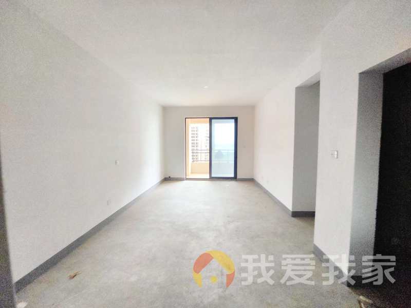 南昌我爱我家绿地国际博览城二期博翠 南北通透，采光好 近地铁 视野好，诚心出售