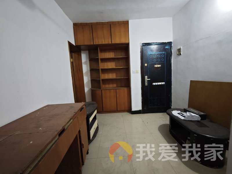 南昌我爱我家中山路 南北通透，采光好 近地铁 视野好，诚心出售