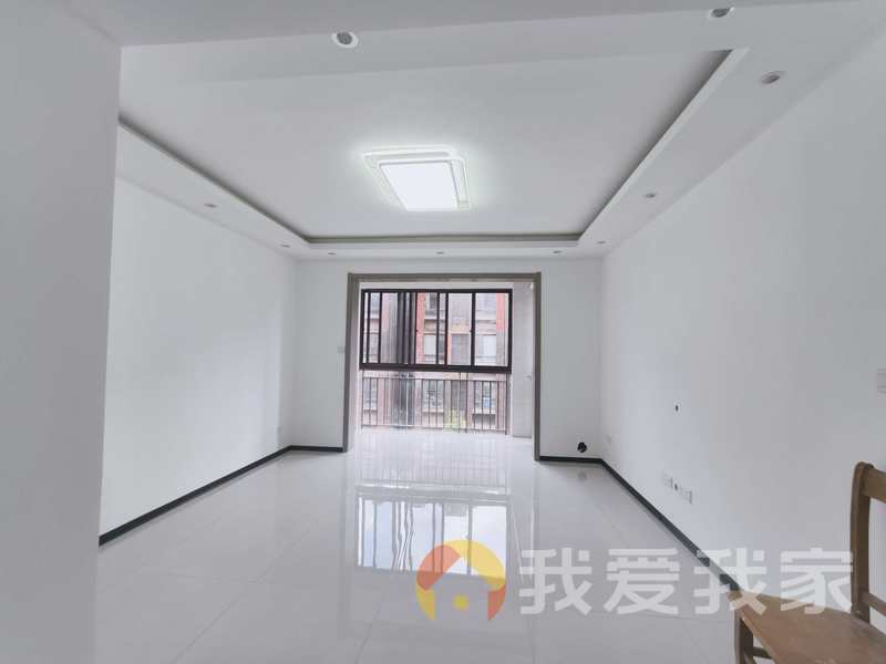 南昌我爱我家绿都丹石街区 南北通透，采光好 装修好，环镜优美 视野好，诚心出售