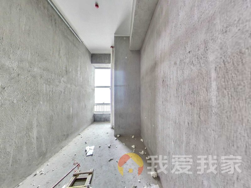 南昌我爱我家青花东岸 南北通透，采光好 视野好，诚心出售