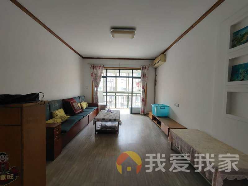 南昌我爱我家朝阳嶺秀 南北通透，采光好 装修好，环镜优美 中间楼层