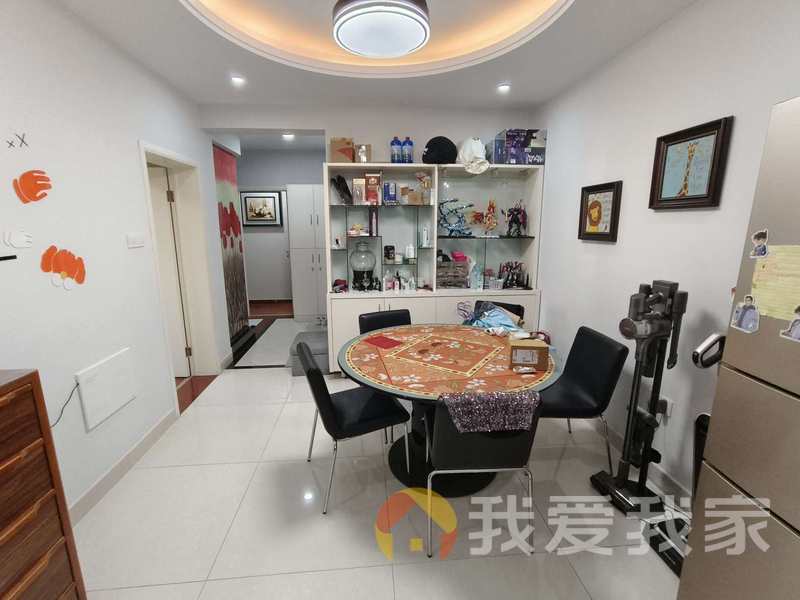 南昌我爱我家外滩铭座 南北通透，采光好 装修好，环镜优美 周边匹套完善，，出行方便
