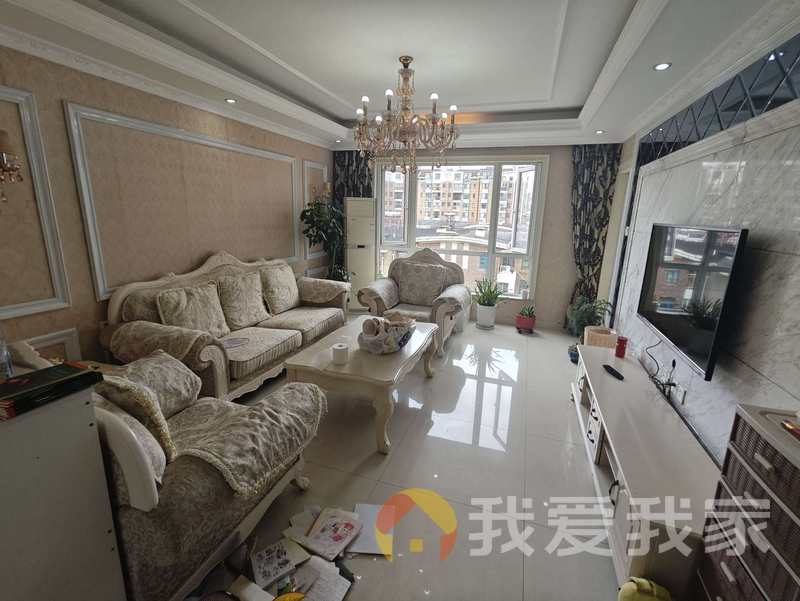 南昌我爱我家万达星城E组团(伴月庭) 南北通透，采光好 装修好，环镜优美 近地铁 视野好，诚心出售