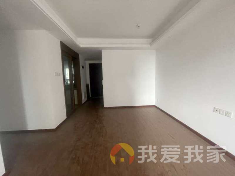 南昌我爱我家中堡站 新力物业 开发商装修  入住率高房东诚心出售