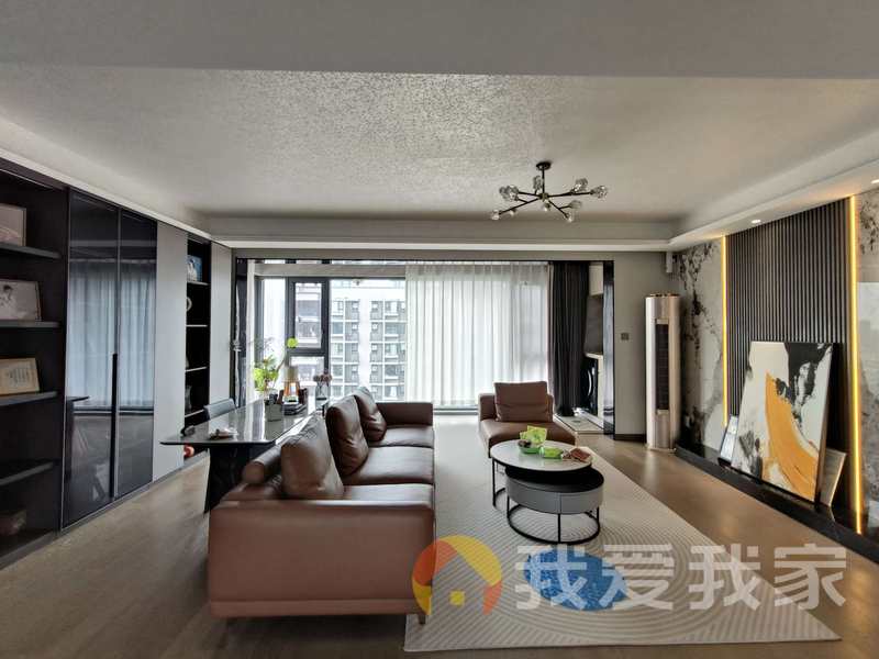 南昌我爱我家联发万科海上明月 南北通透，采光好 装修好，环镜优美 视野好，诚心出售