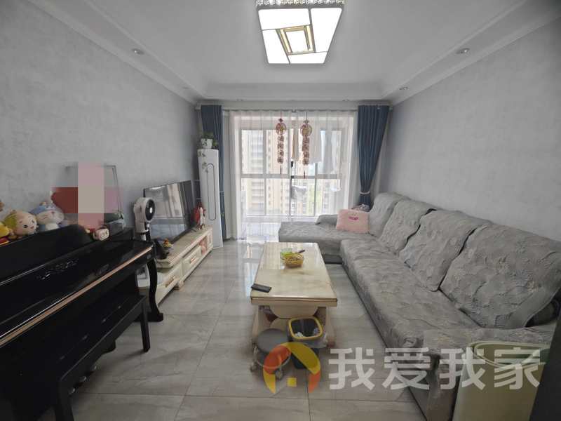 南昌我爱我家联发君悦华庭精装2房。自住，中间楼层。松柏学区。拎包入住