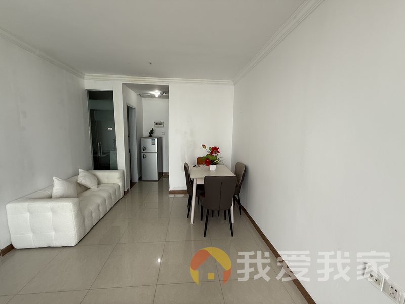 南昌我爱我家嘉德福公寓（胜利名座） 装修好，环镜优美 近地铁 视野好，诚心出售