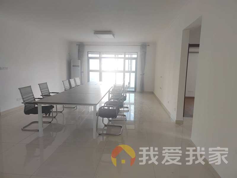 南昌我爱我家洪城路·皇冠国际·4室