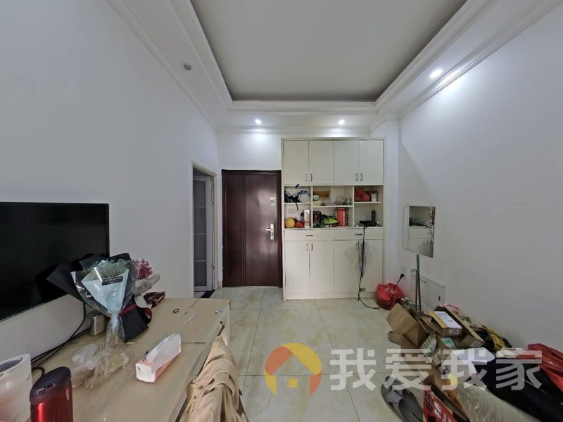 南昌我爱我家中大城 南北通透，采光好 装修好，环镜优美 中间楼层