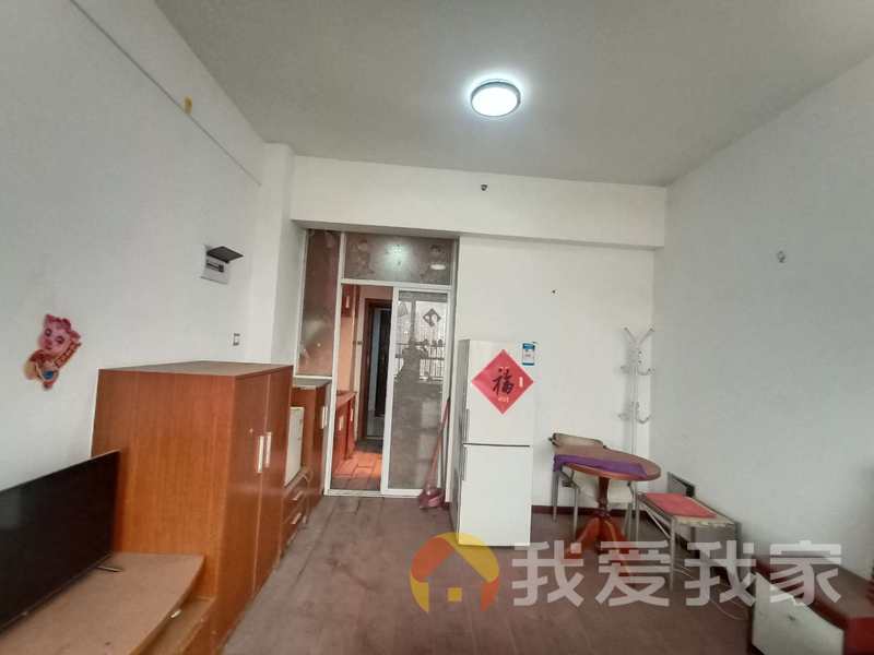 南昌我爱我家抚生路388号国金滨江 南北通透，采光好 视野好，诚心出售