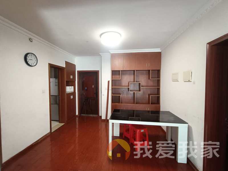 南昌我爱我家中凯蓝域 南北通透，采光好 装修好，环镜优美 视野好，诚心出售