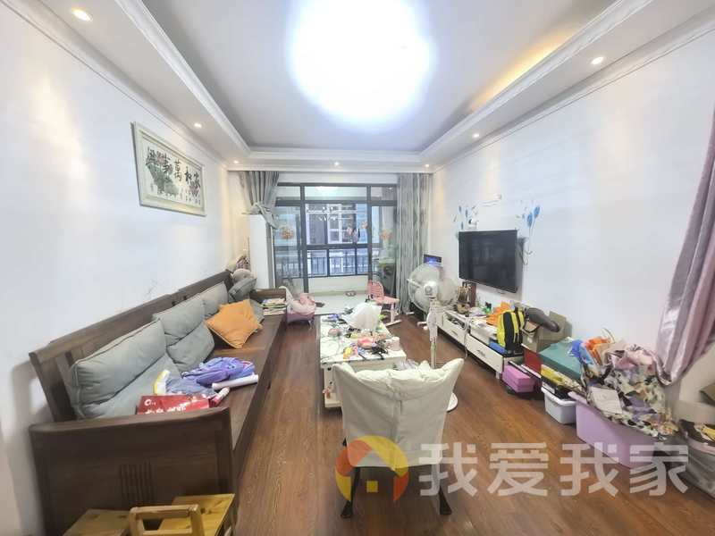 南昌我爱我家绿都温莎城堡 南北通透，采光好 装修好，环镜优美 近地铁 周边匹套完善，，出行方便