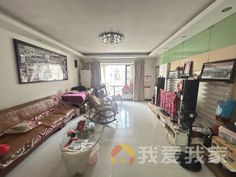 南昌我爱我家金辉家园 南北通透，采光好 装修好，环镜优美 近地铁 视野好，诚心出售
