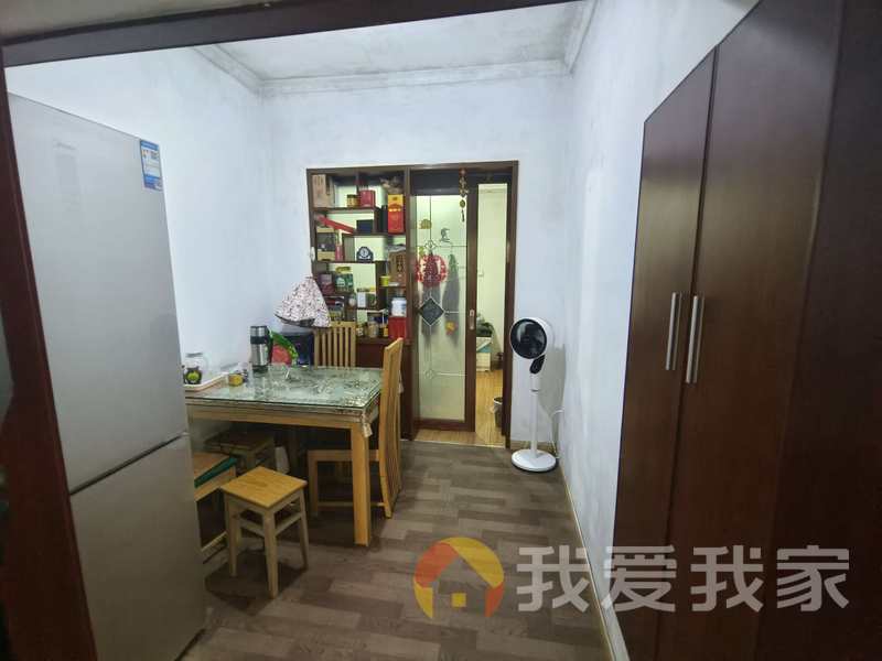 南昌我爱我家北京东路339号南大南院宿舍 南北通透，采光好 装修好，环镜优美 周边匹套完善，，出行方便