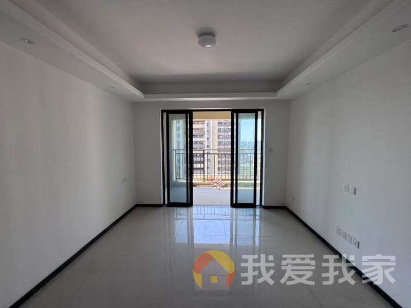 南昌我爱我家联发时代天骄（璟馨小区） 南北通透，采光好 装修好，环镜优美 近地铁 视野好，诚心出售