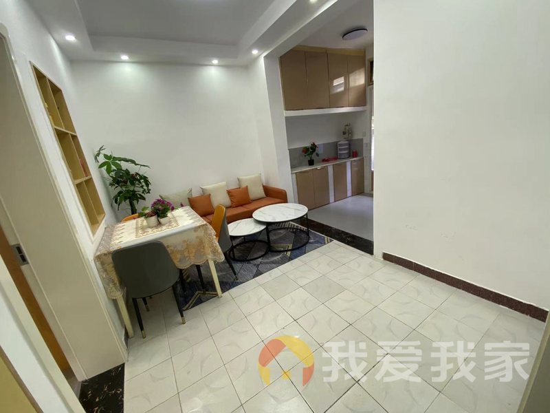 南昌我爱我家射步亭 南北通透，采光好 装修好，环镜优美 近地铁 视野好，诚心出售