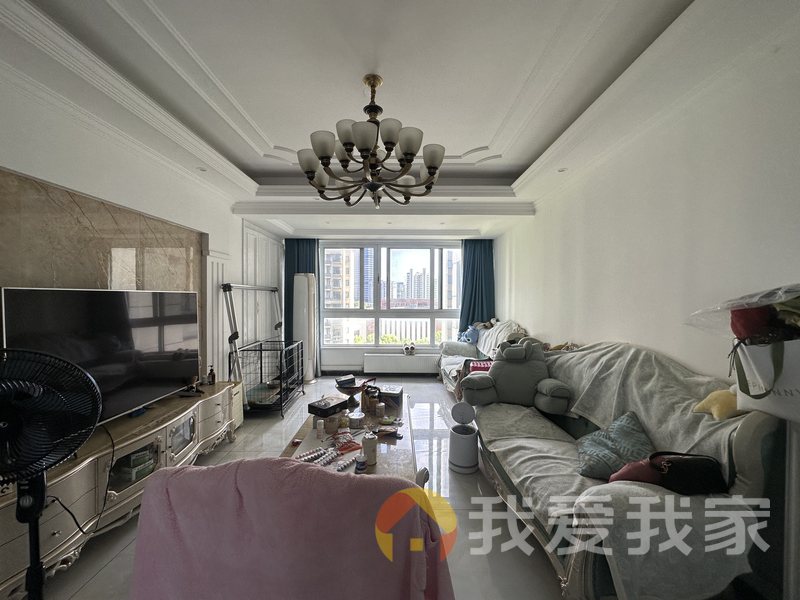南昌我爱我家绿地外滩公馆 南北通透，采光好 装修好，环镜优美 近地铁 周边匹套完善，，出行方便