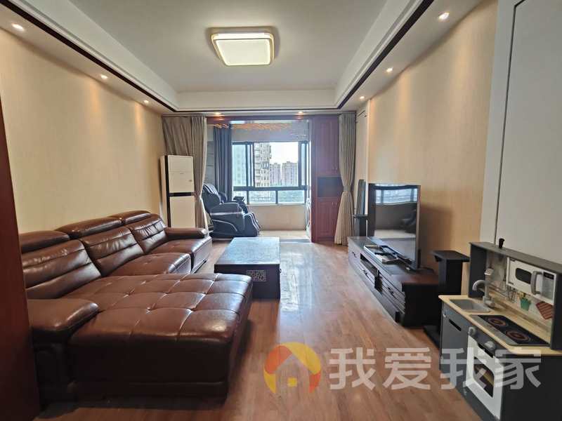 南昌我爱我家溪湖春天 南北通透，采光好 装修好，环镜优美 中间楼层