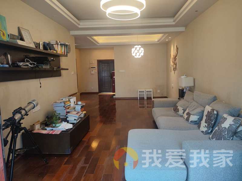 南昌我爱我家丰和都会 南北通透，采光好 装修好，环镜优美 近地铁 视野好，诚心出售