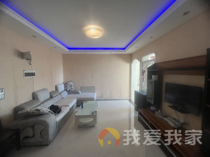 南昌我爱我家永外正街158号康嘉苑（康馨苑） 南北通透，采光好 装修好，环镜优美 近地铁 中间楼层