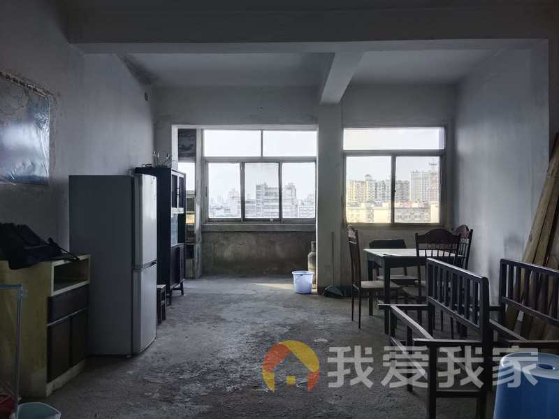 南昌我爱我家前进路 南北通透，采光好 近地铁 视野好，诚心出售
