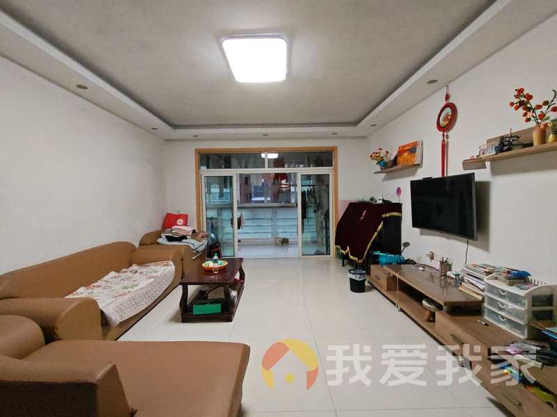 南昌我爱我家玉河明珠住宅 南北通透，采光好 装修好，环镜优美 周边匹套完善，，出行方便