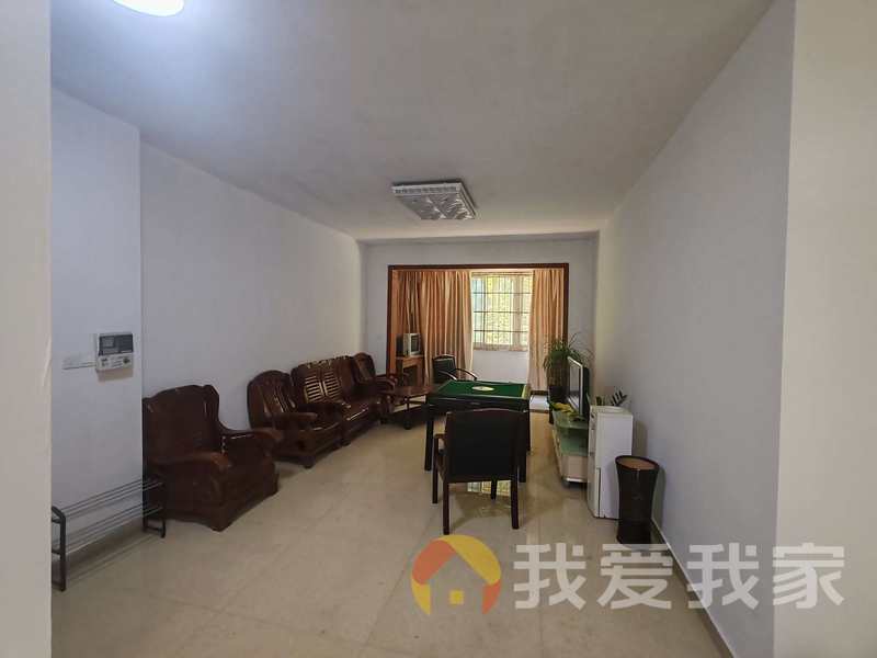 南昌我爱我家青云明珠 南北通透，采光好 近地铁 周边匹套完善，，出行方便